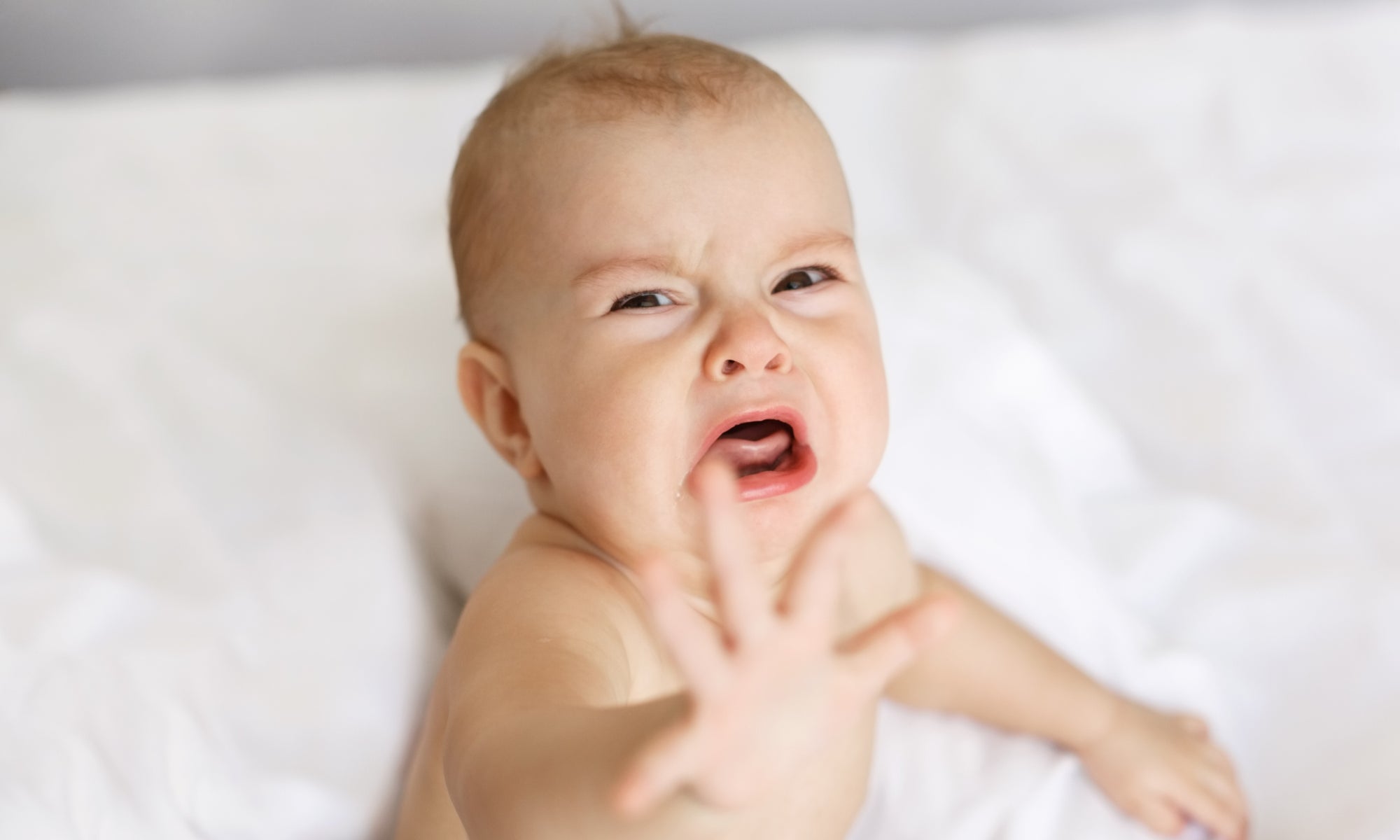 BABY WITH COLIC? HERE'S SOME SOOTHING TECHNIQUES